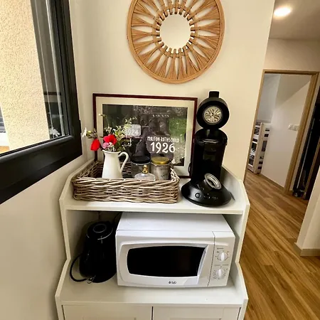 Apartment Le Parme' Nid 3 Lits Parking Prive Terrasse *